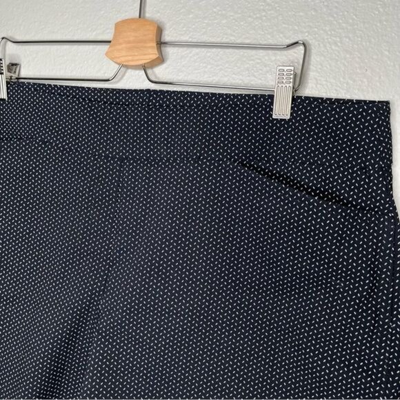 Hilary Radley navy geometric 9” chino Golf Dress shorts size XXL - Picture 4 of 13